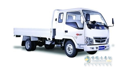 金杯汽車資產(chǎn)負(fù)債率超90% 政府輸血能否持續(xù)驅(qū)動(dòng)貨車銷售扭虧？